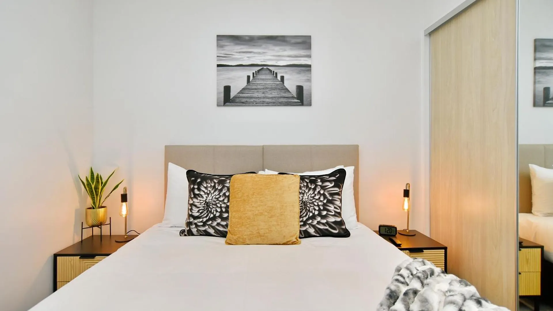 Worcester Terrace Nine - Christchurch Holiday Homes