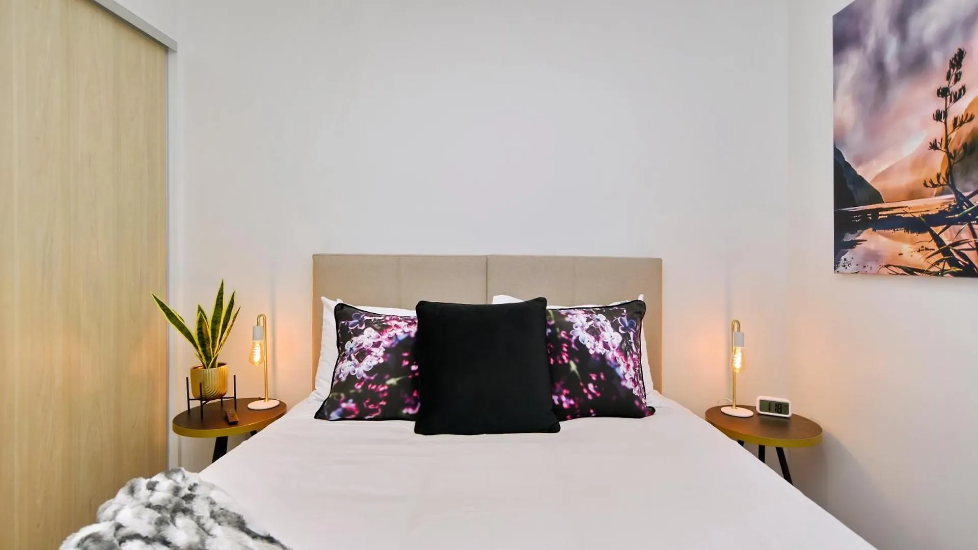 Worcester Terrace Nine - Christchurch Holiday Homes